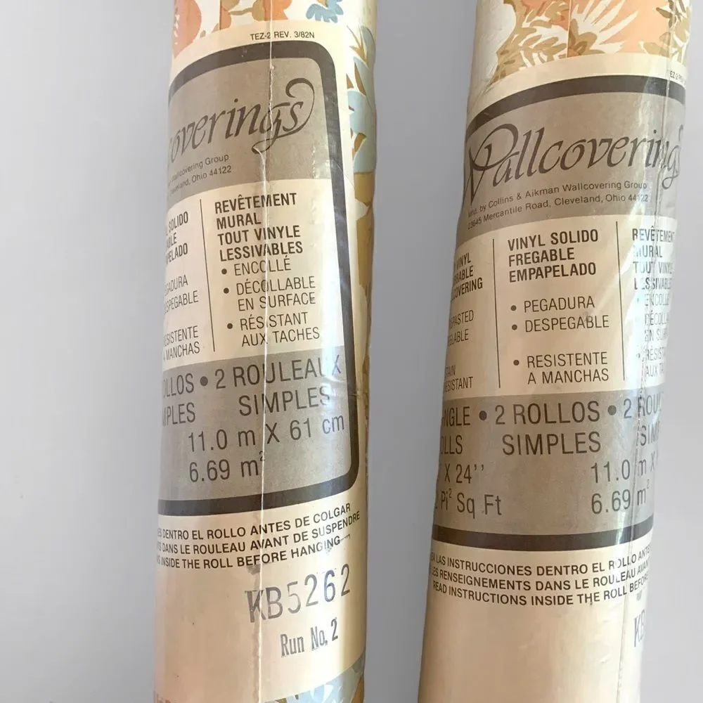 Vintage 1970’s Floral Wallpaper